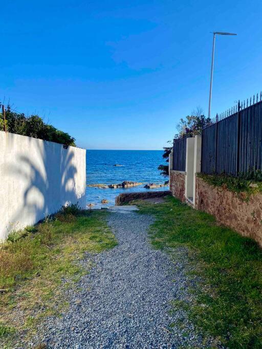 Studio Bord De Mer Boulouris A Saint Raphael Екстер'єр фото